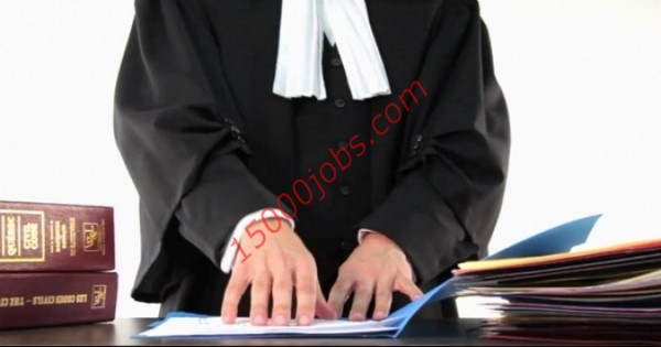 مطلوب محامين عرب للعمل في شركة وطنية كبرى بالإمارات