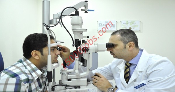 مطلوب اطباء عيون للعمل لدى احدى المؤسسات الطبية في الامارات