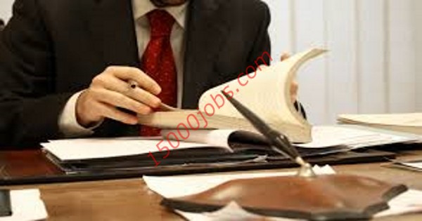 مطلوب محامين كويتيين للعمل في مكتب محاماة مرموق