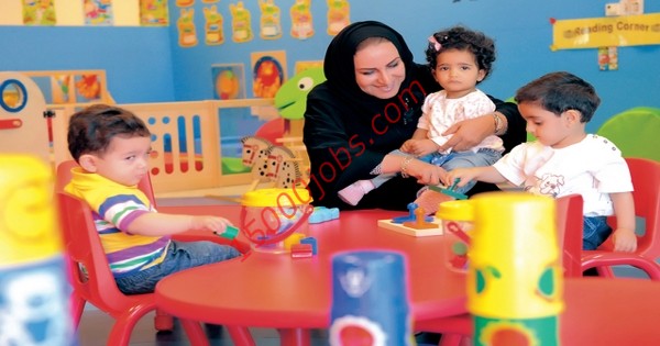 مطلوب معلمات ومساعدات معلمات لحضانة ثنائية اللغة بالكويت