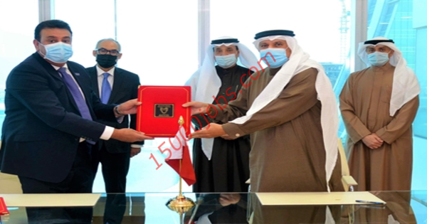 توقيع تمديد مذكرة التفاهم بين وزارة العمل ومعهد البحرين للدراسات المصرفية