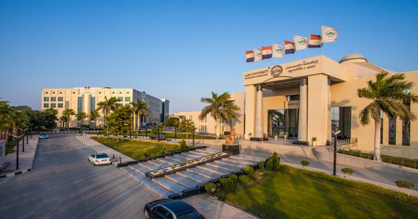 6 وظائف أكاديمية شاغرة في جامعة مصر للعلوم والتكنولوجيا