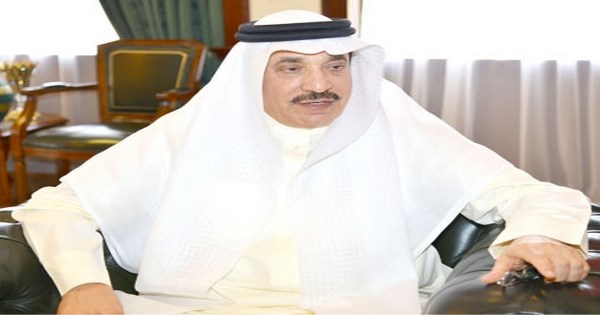 وزير العمل يطلع على مبادرات جمعية بني جمرة الخيرية