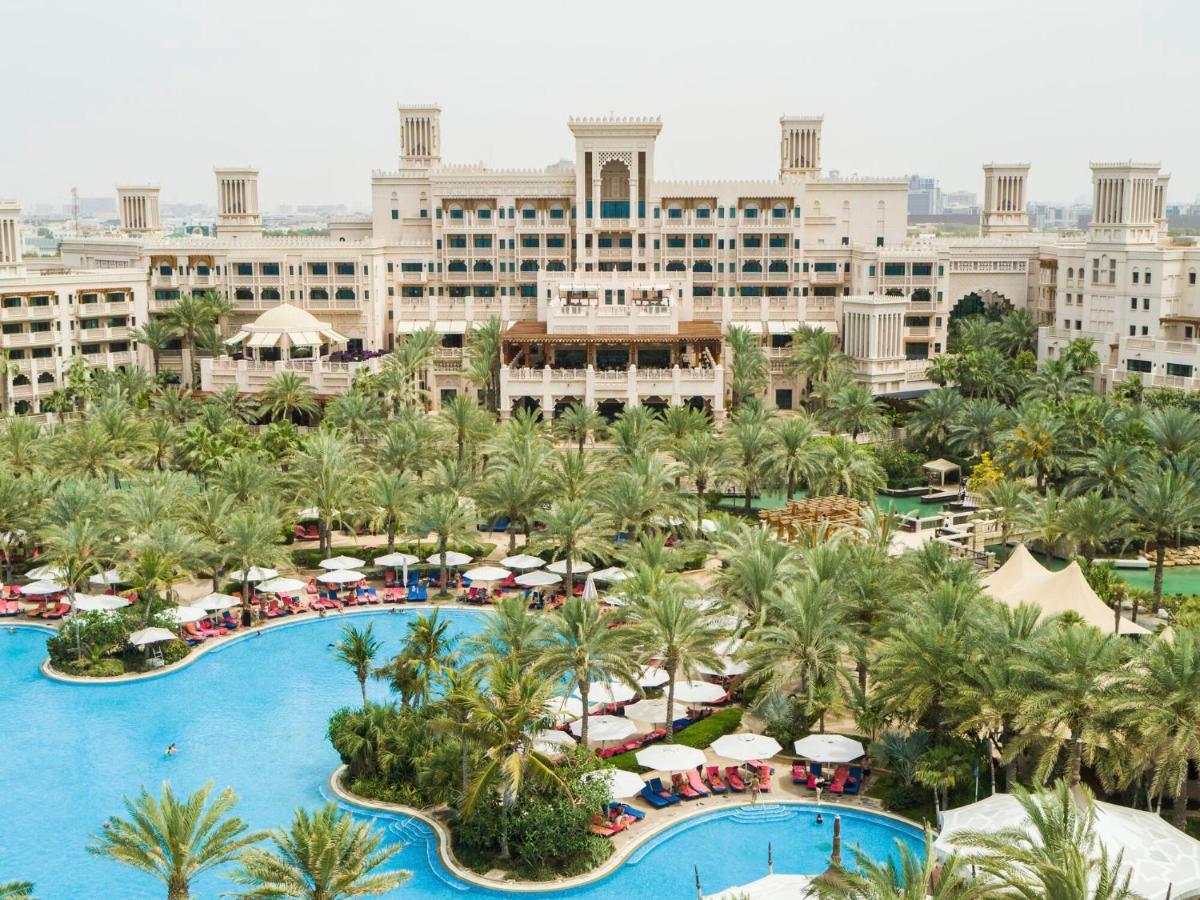 وظائف فنادق ومنتجعات جميرا في دبي