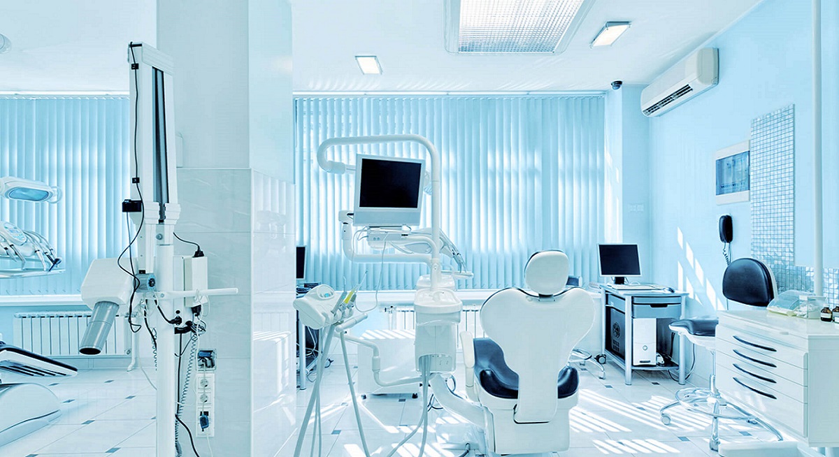 وظائف لعدد من التخصصات بمركز أسنان رائد بالكويت