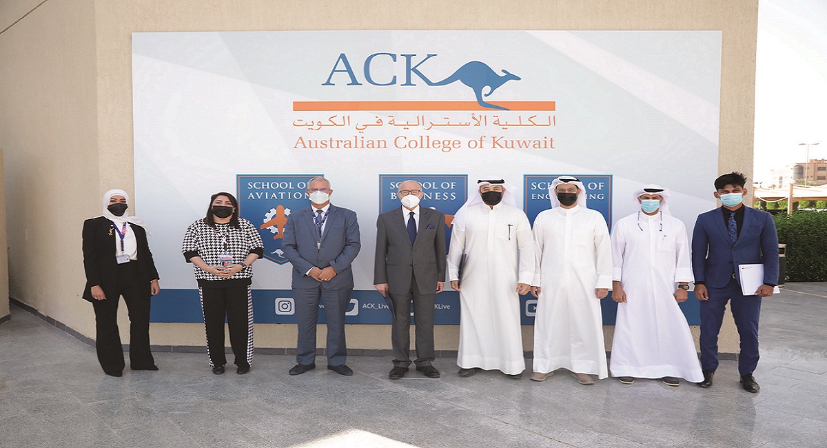 الكلية الاسترالية تعلن عن وظائف أكاديمية وإدارية بالكويت