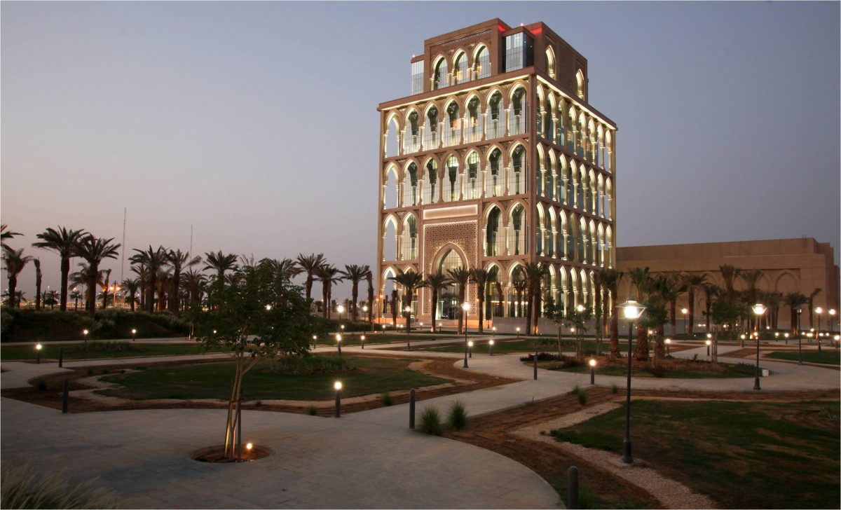 جامعة الملك سعود للعلوم الصحية توفر وظائف في جدة والرياض