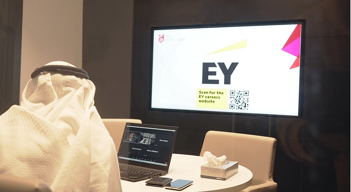 شركة EY العالمية تعلن عن شواغر وظيفية متنوعة للكويتيين والأجانب