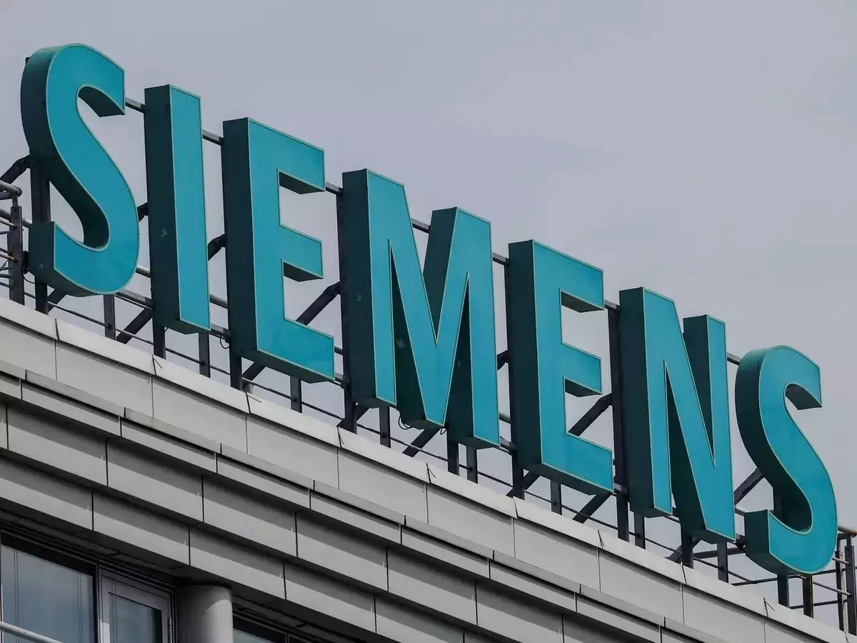 شركة سيمينز الألمانية توفر وظائف في عدة تخصصات