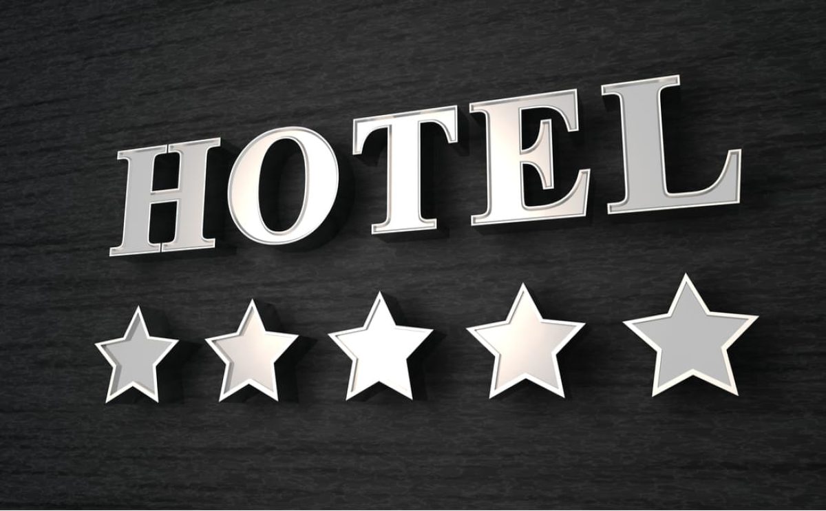 فندق 5 نجوم في عمان يعلن حاجته لكادر موظفين