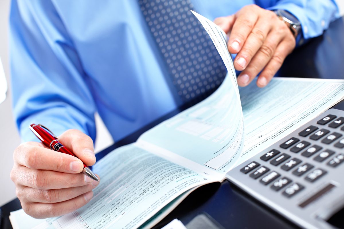 شركات عمانية رائدة توفر وظائف محاسبية وادارية