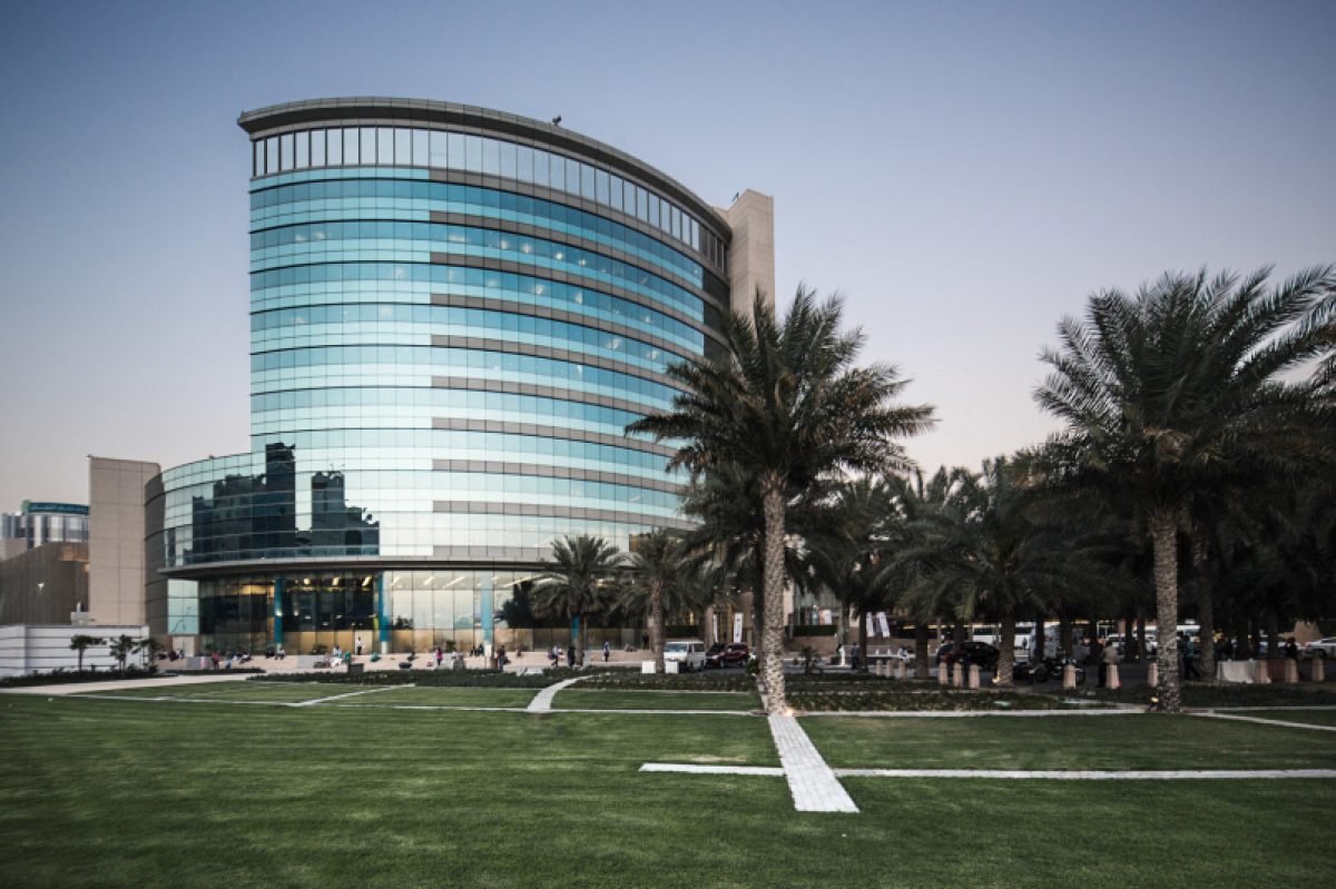 مجموعة الفطيم تطرح وظائف إدارية ومبيعات بالبحرين
