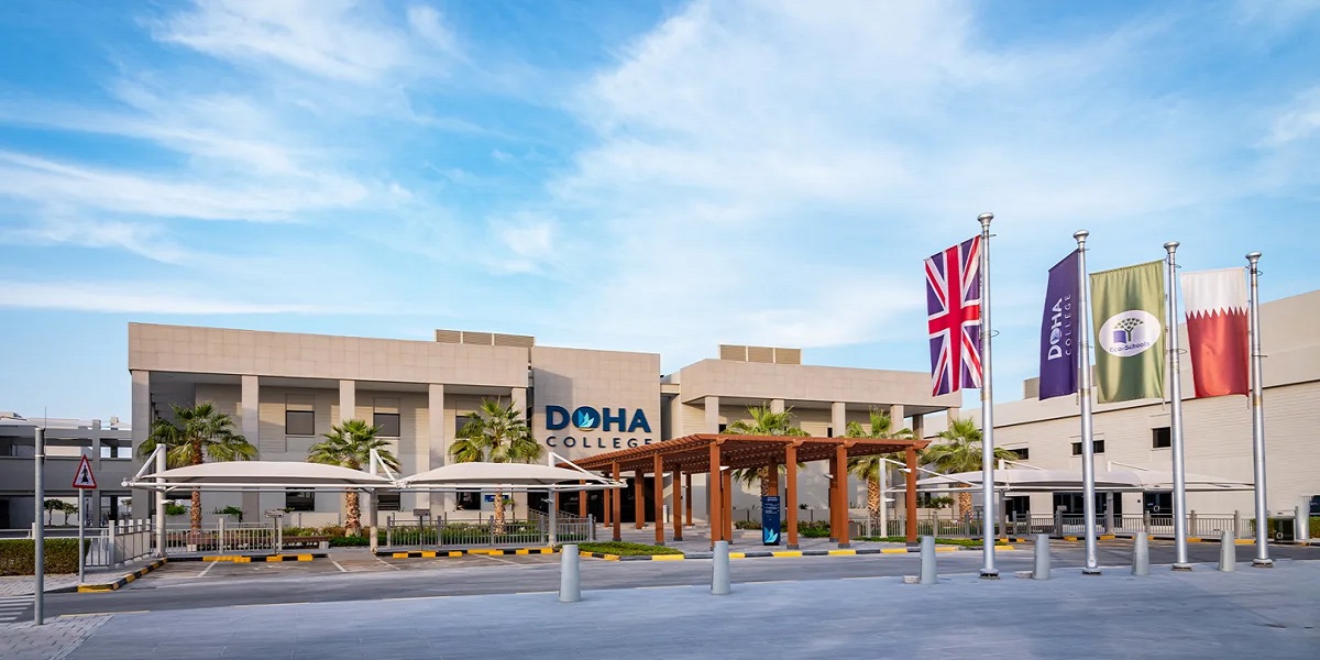 كلية الدوحة تطرح فرص تدريسية وإدارية جديدة
