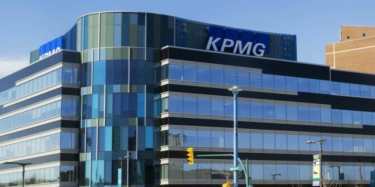 وظائف شركة KPMG في الإمارات لمخلتف التخصصات