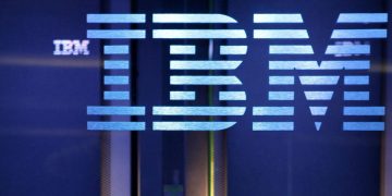شركة IBM الإمارات تطرح وظائف للمؤهلات الجامعية