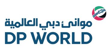 شركة موانئ دبي العالمية توفر وظائف لحملة الثانوية فأعلى