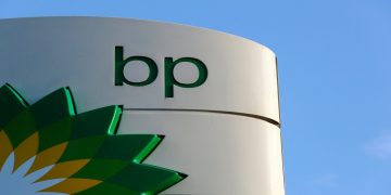 شركة BP تطرح شواغر وظيفية جديدة للعمانيين