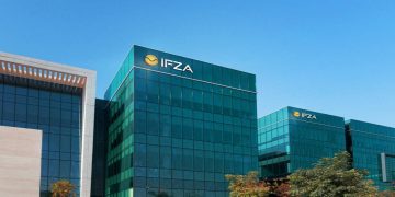 وظائف الهيئة الدولية للمناطق الحرة “IFZA” في الإمارات
