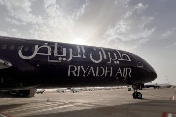 طيران الرياض يوفر 45 وظيفة لحملة الثانوية فأعلى في عدة تخصصات