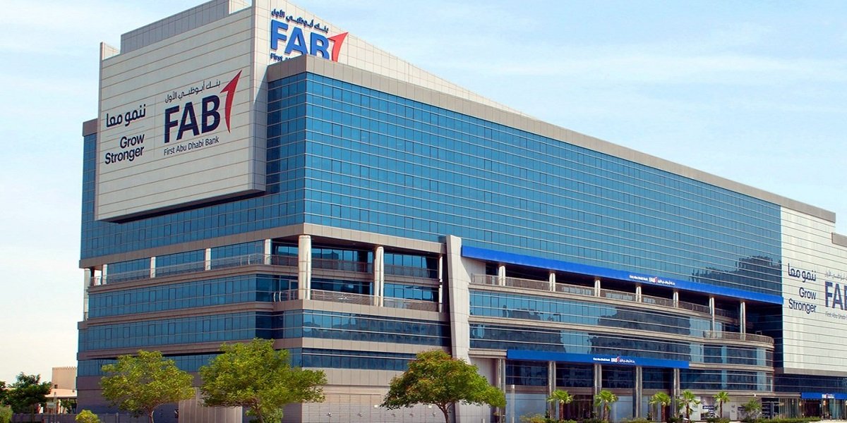 بنك أبوظبي الأول (FAB) يعلن عن شواغر لمختلف التخصصات