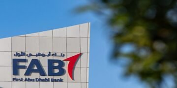 ‏بنك أبوظبي الأول (FAB) تعلن عن فرص وظيفية جديدة