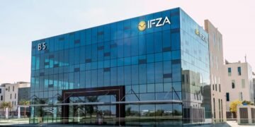 الهيئة الدولية للمناطق الحرة “IFZA” بالإمارات تعلن عن وظائف جديدة