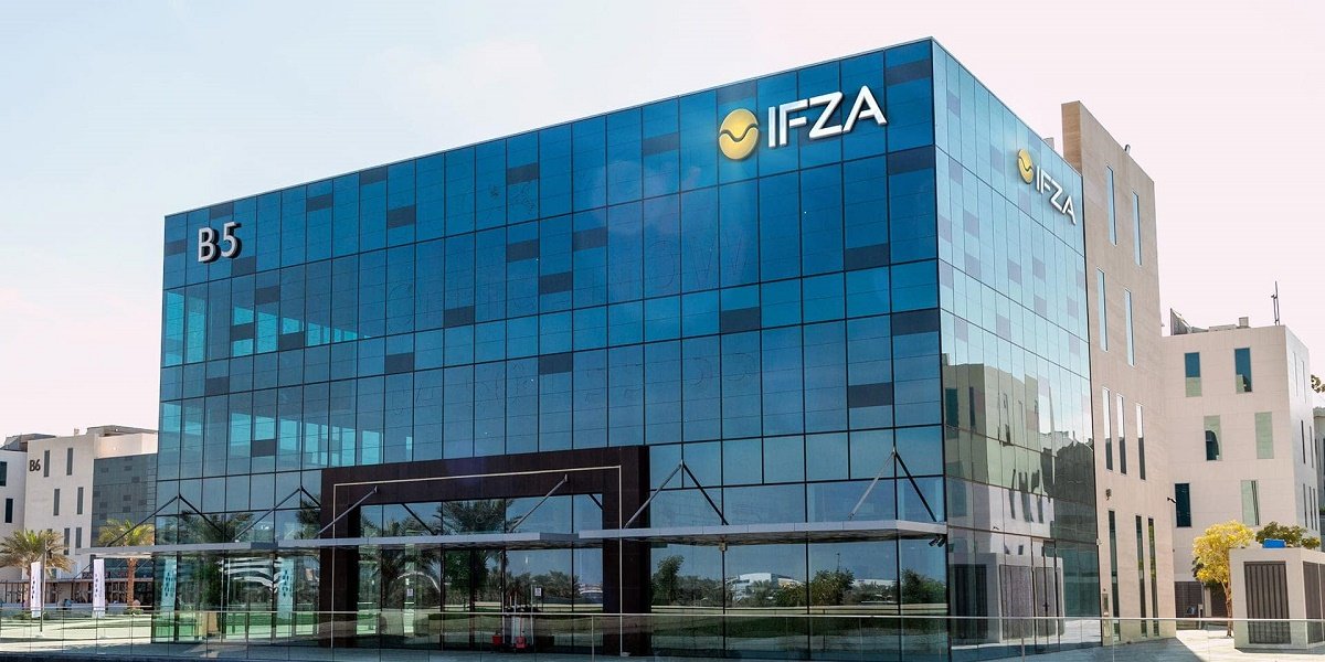 الهيئة الدولية للمناطق الحرة “IFZA” بالإمارات تعلن عن وظائف جديدة